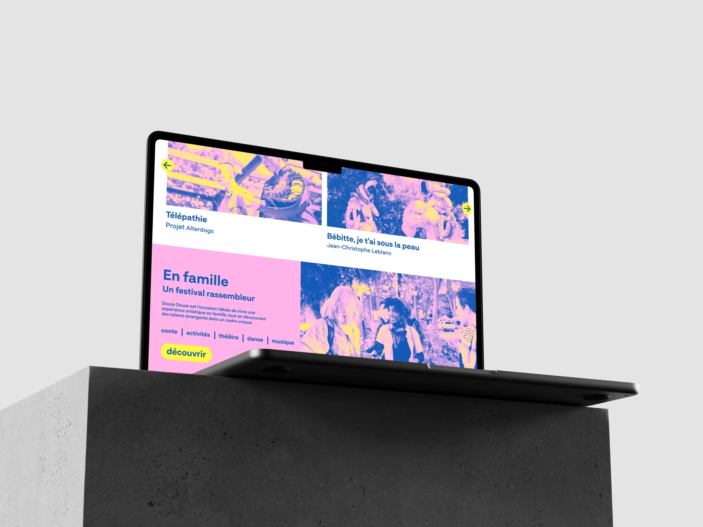 Site web Douze Douze